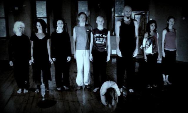 396129_10150929944828105_781479521_n